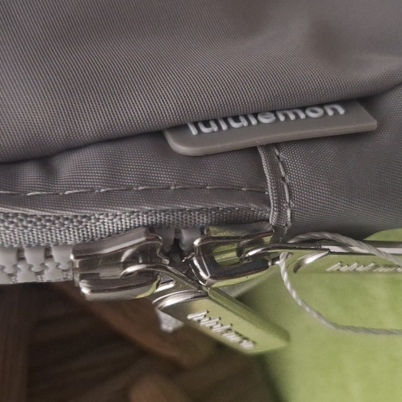 Lululemon beltbag - Picture 3 of 6